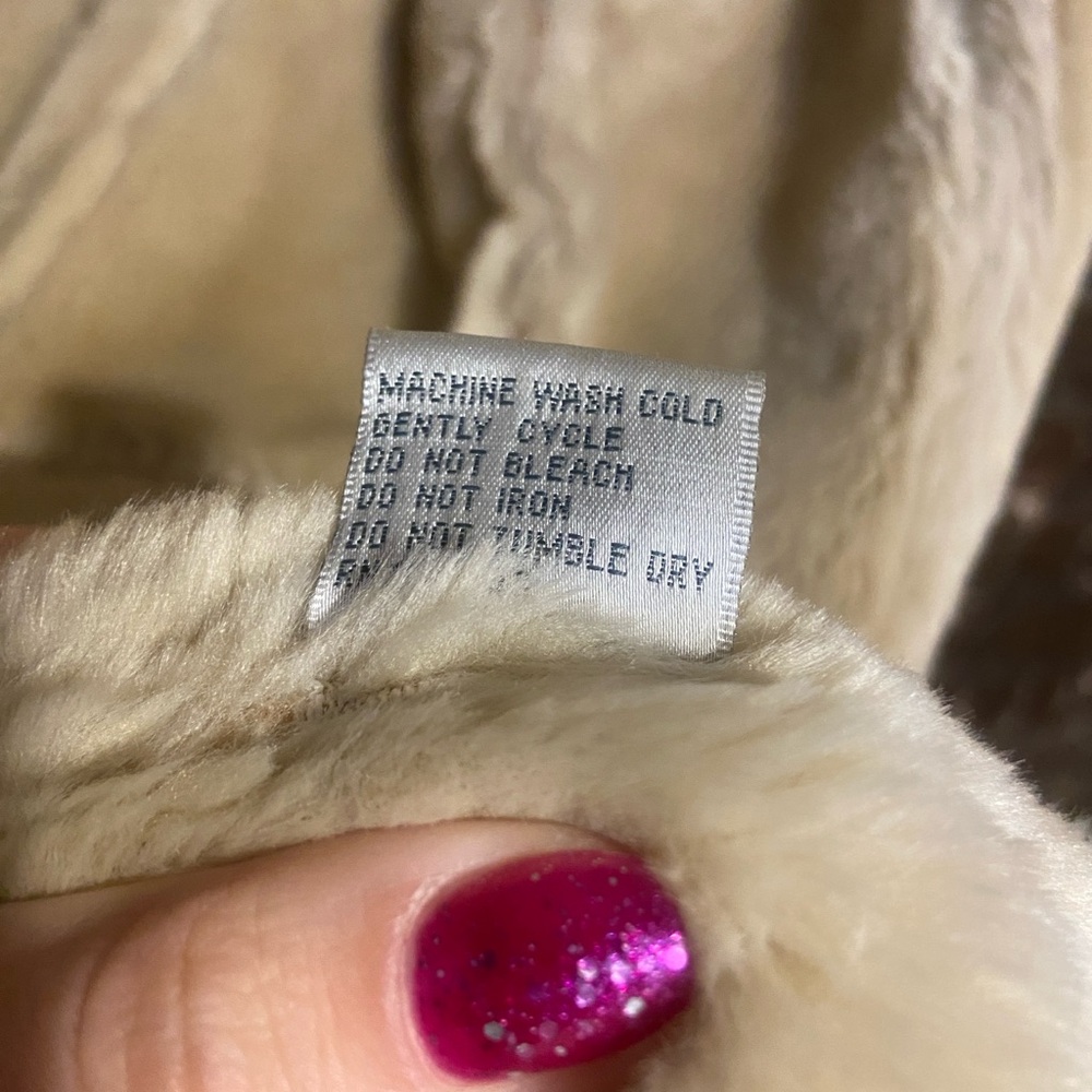 Vintage Shearling Jacket - Picture 6 of 8
